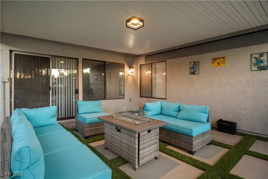 4689 Kristen, Las Vegas, NV 89121