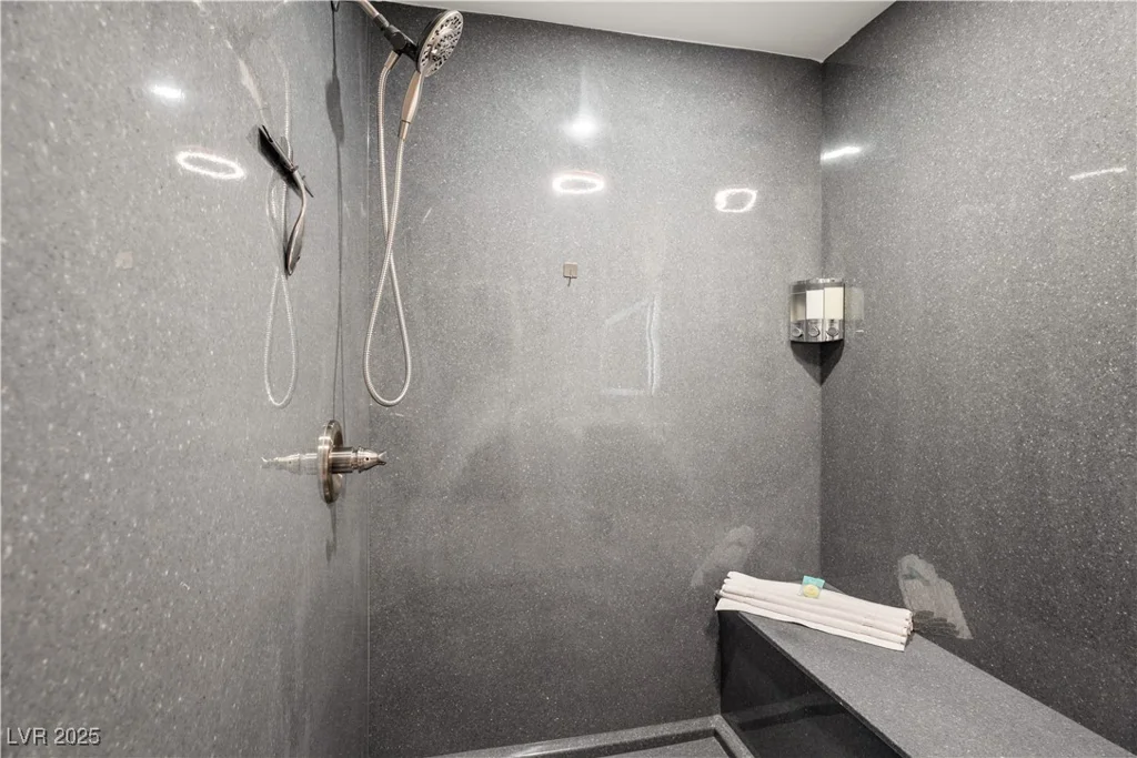 4689 Kristen, Las Vegas, NV 89121