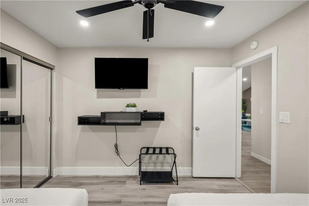 4689 Kristen, Las Vegas, NV 89121