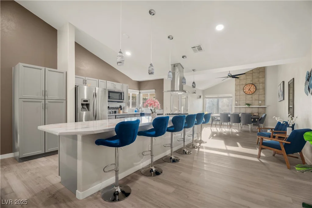 4689 Kristen, Las Vegas, NV 89121