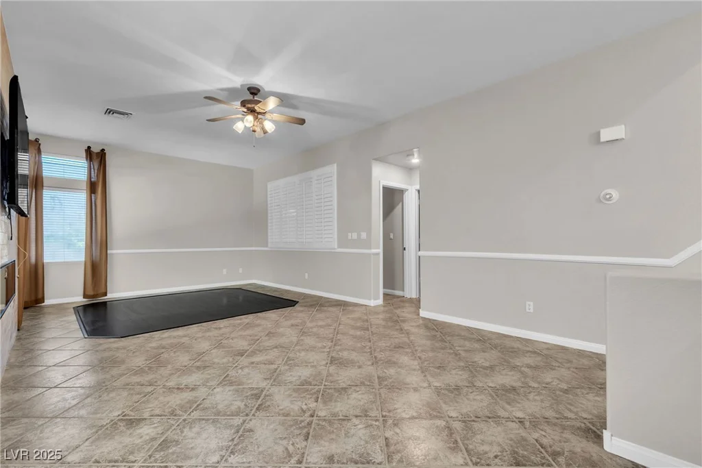 3047 Whispering Crest, Henderson, NV 89052