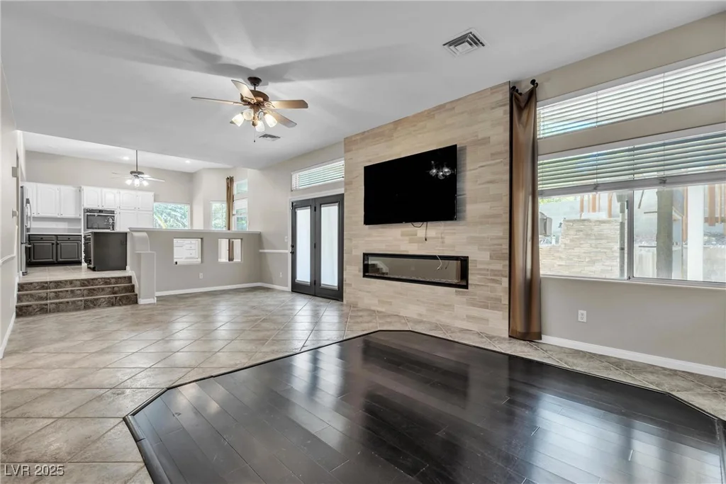 3047 Whispering Crest, Henderson, NV 89052