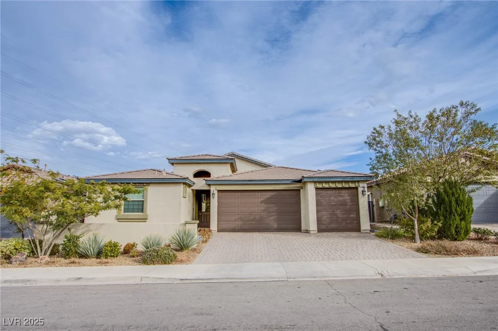 324 Lisbon, Henderson, NV 89015