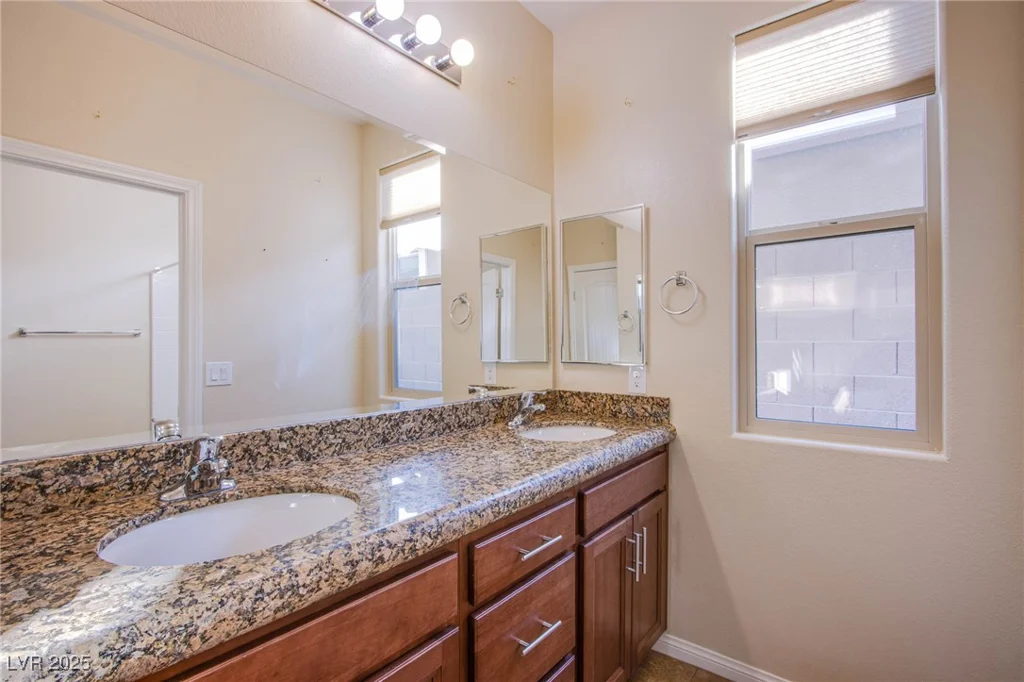 324 Lisbon, Henderson, NV 89015