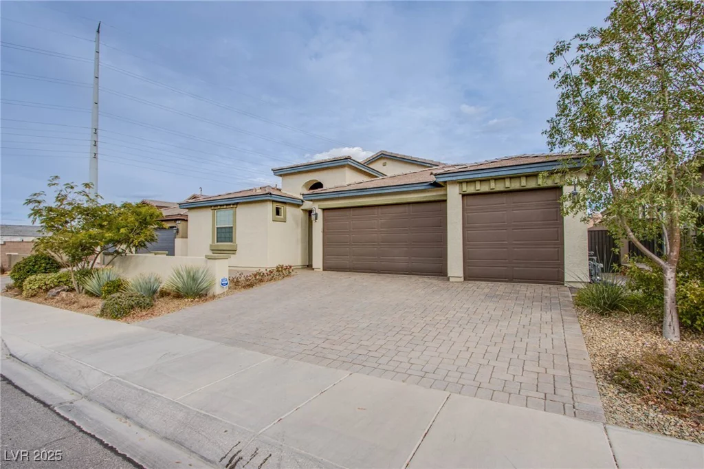 324 Lisbon, Henderson, NV 89015