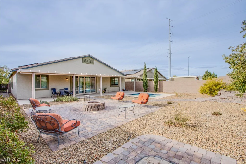324 Lisbon, Henderson, NV 89015