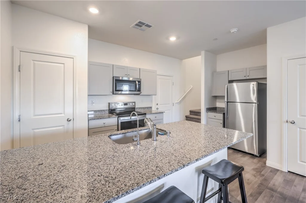 4234 Lunar Canyon, North Las Vegas, NV 89084