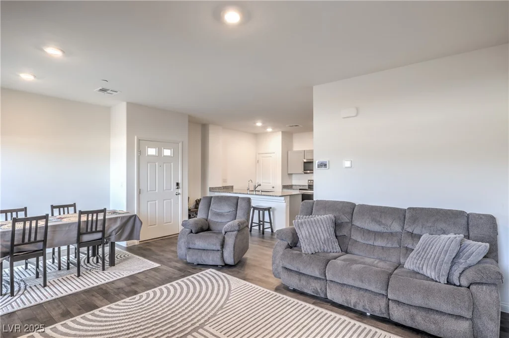 4234 Lunar Canyon, North Las Vegas, NV 89084