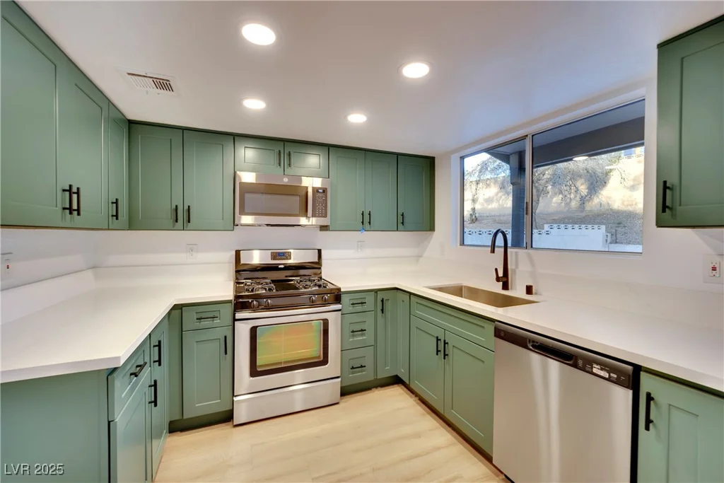 163 Spinnaker, Henderson, NV 89015