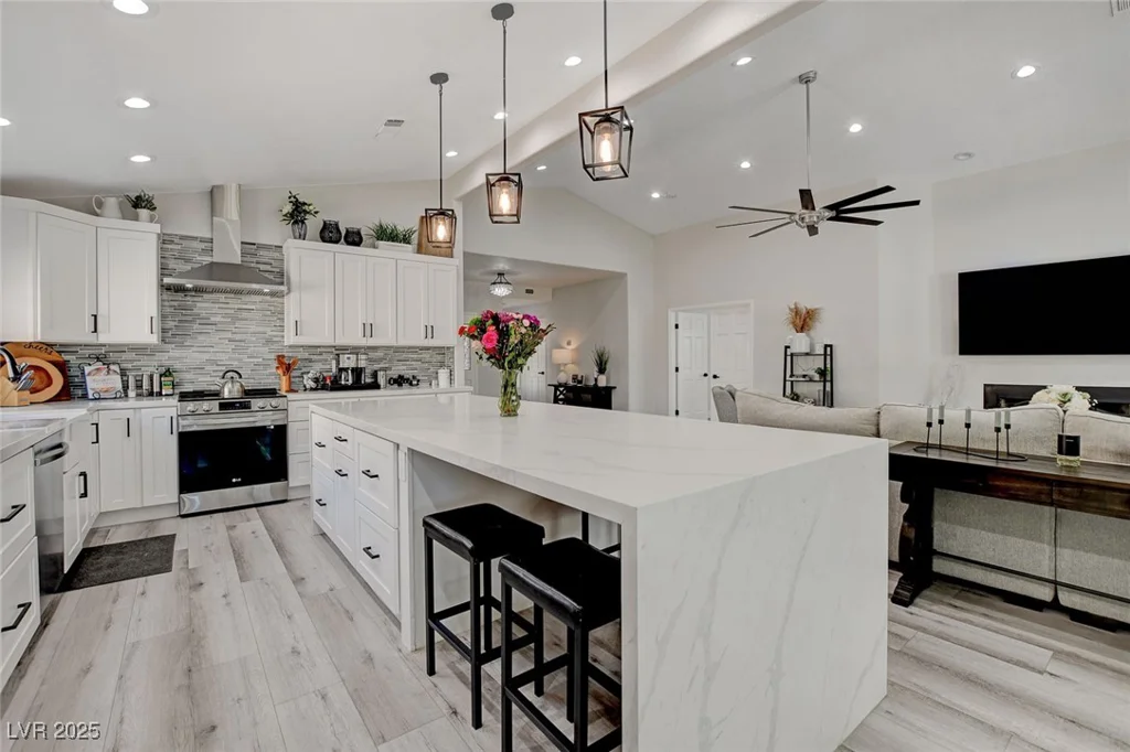 5429 Painted Sunrise, Las Vegas, NV 89149