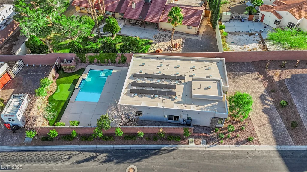 6325 Carmel Creek, Las Vegas, NV 89139