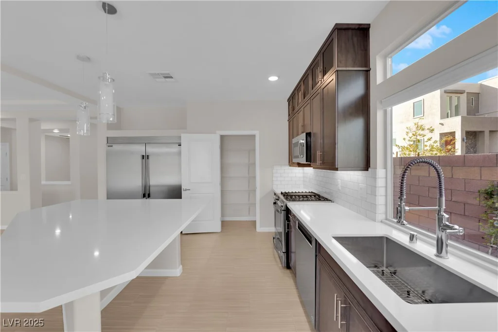 6325 Carmel Creek, Las Vegas, NV 89139