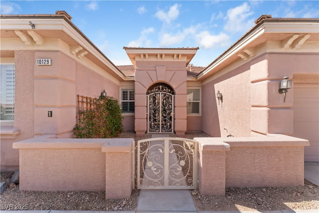 10129 Elk Valley, Las Vegas, NV 89178