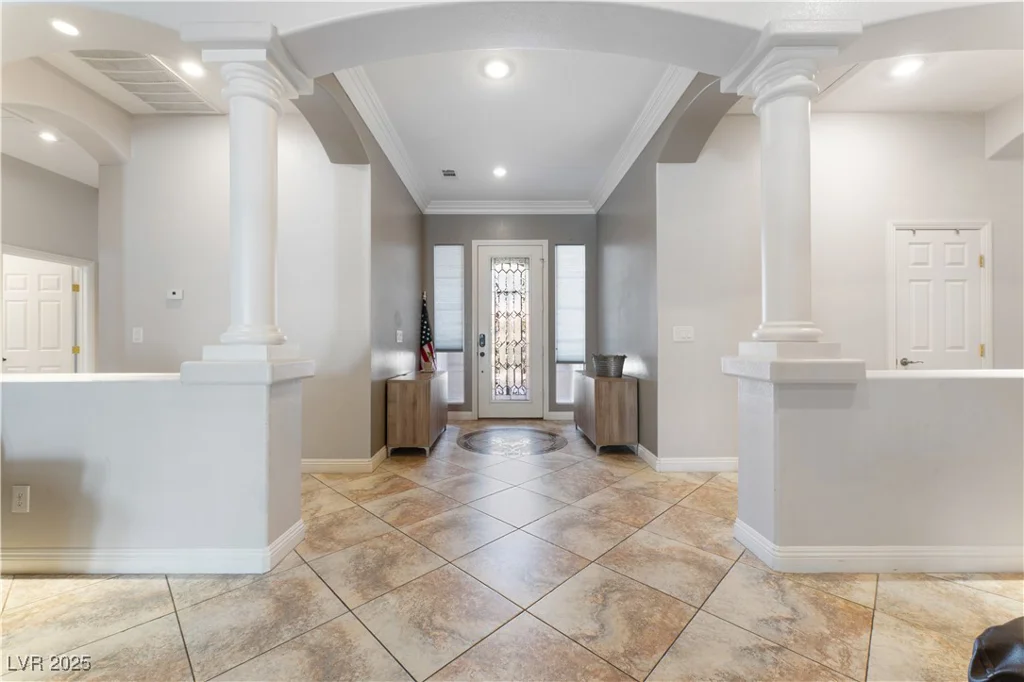 10129 Elk Valley, Las Vegas, NV 89178