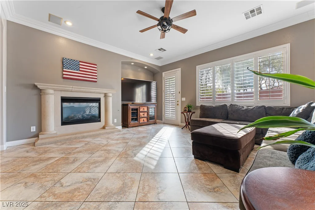10129 Elk Valley, Las Vegas, NV 89178