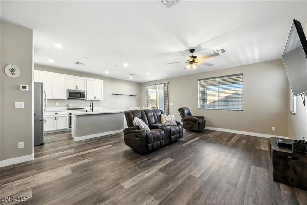 6308 Gulf Waters, North Las Vegas, NV 89081