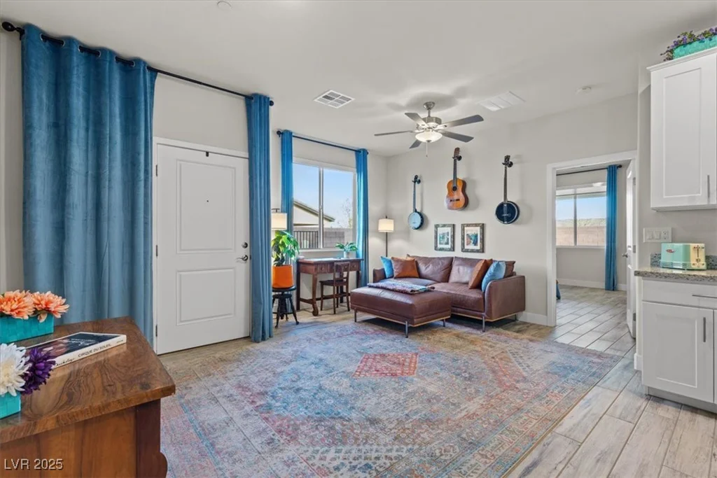 4050 Peaceful Dune, Las Vegas, NV 89129