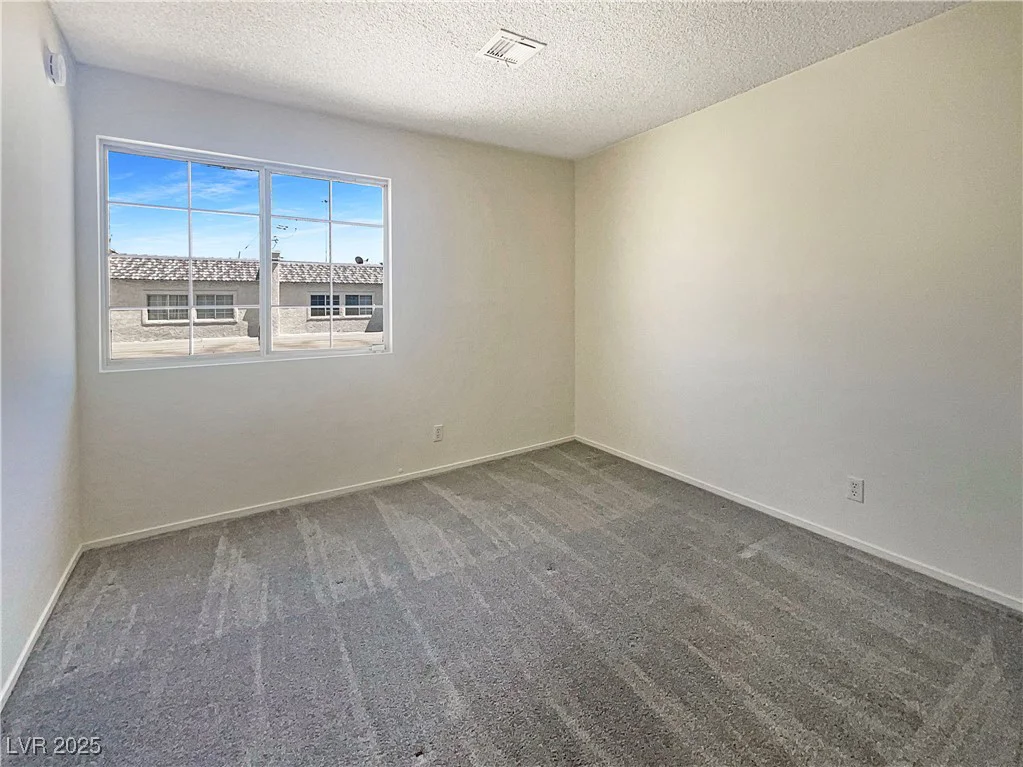 5383 Mountain Vista, Las Vegas, NV 89120