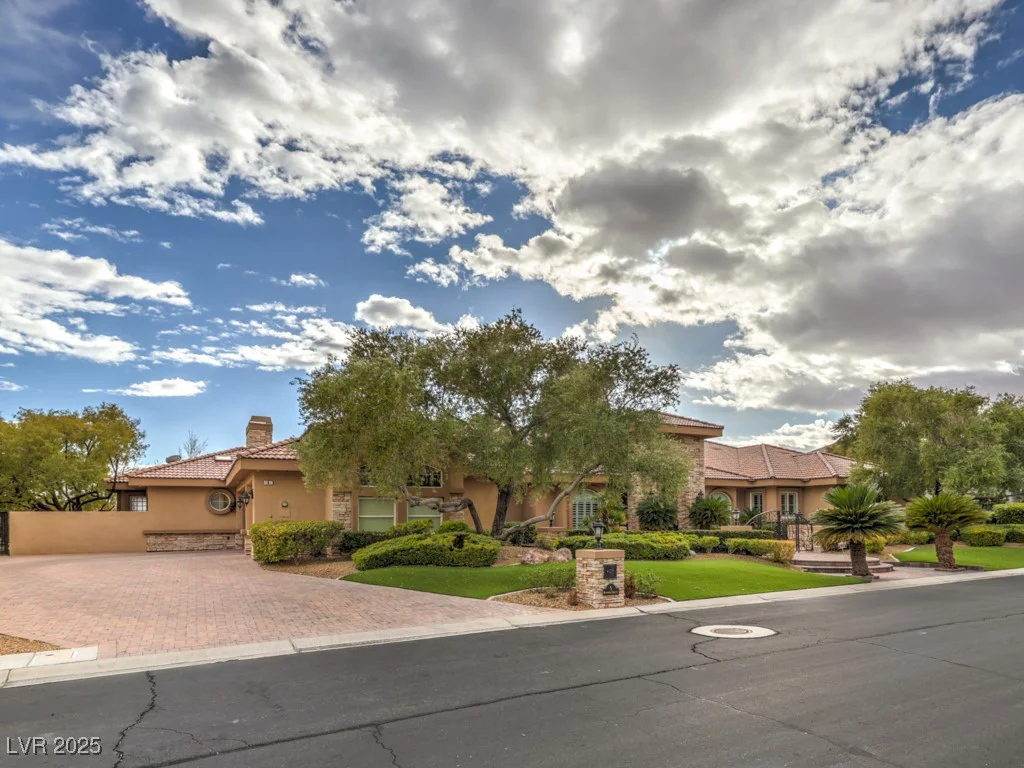 5 Mountain Cove, Henderson, NV 89052