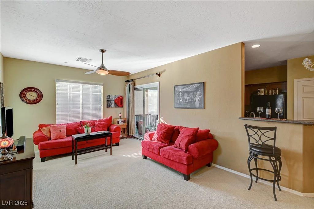 8324 Charleston, Las Vegas, NV 89117