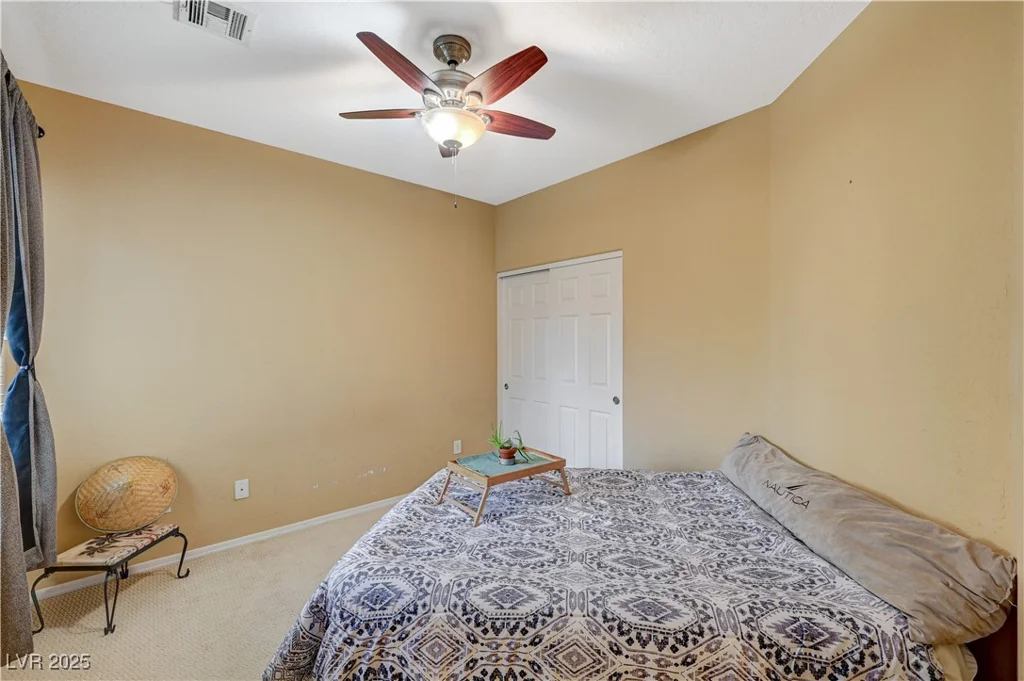 8324 Charleston, Las Vegas, NV 89117