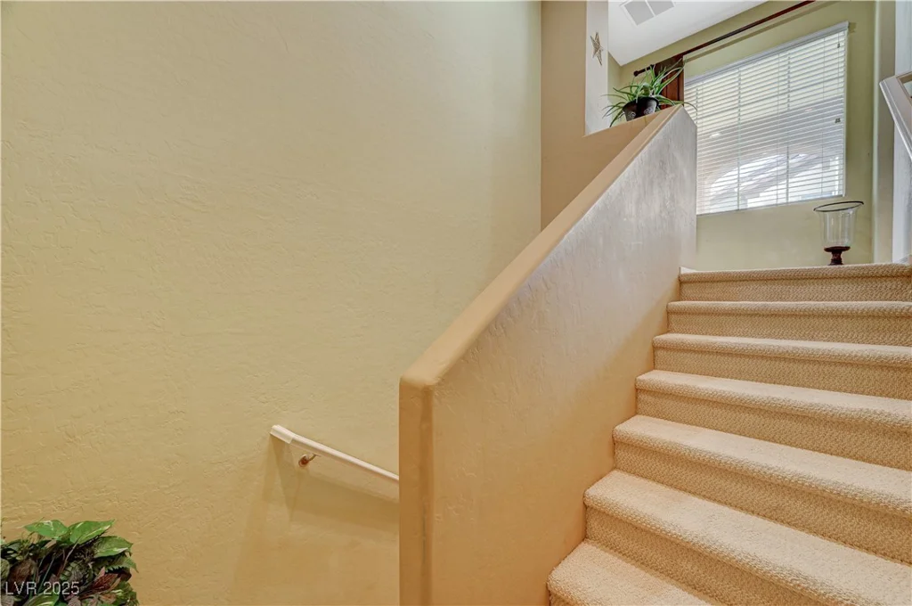 8324 Charleston, Las Vegas, NV 89117