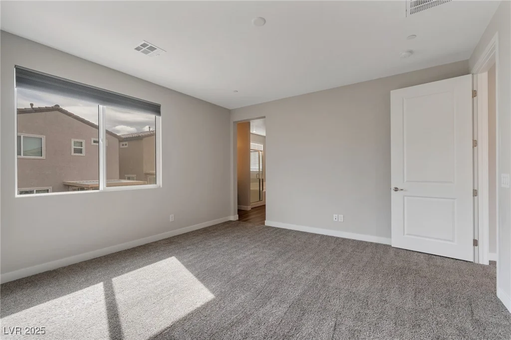 10619 Carnes, Las Vegas, NV 89166