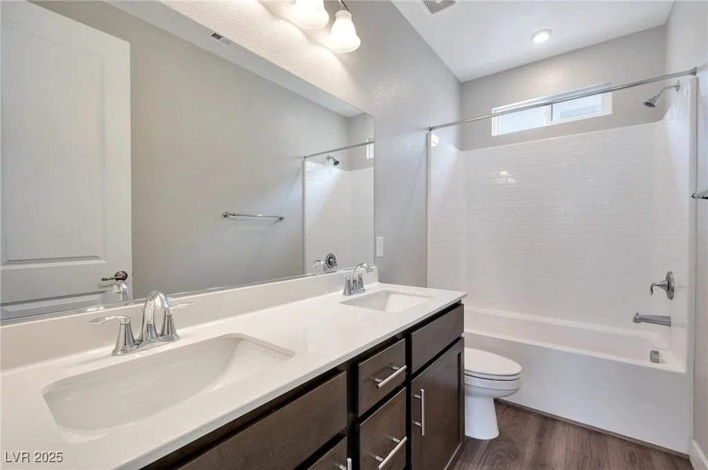 10619 Carnes, Las Vegas, NV 89166