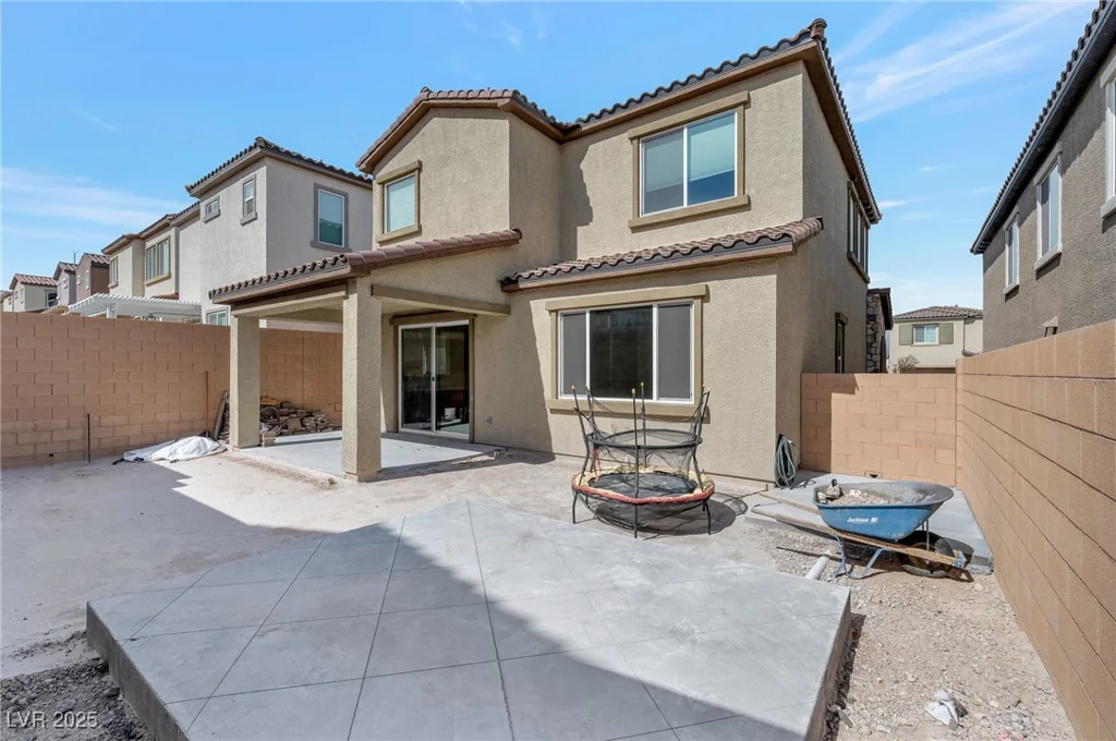 10619 Carnes, Las Vegas, NV 89166