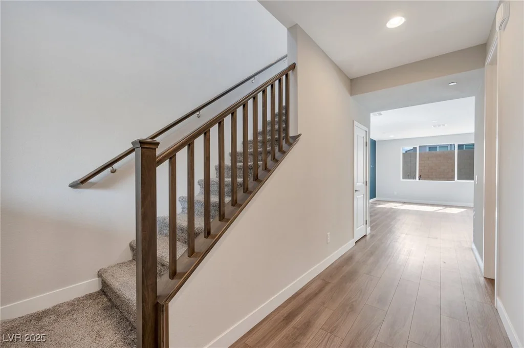 10619 Carnes, Las Vegas, NV 89166
