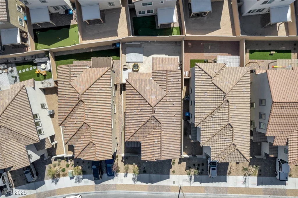 10619 Carnes, Las Vegas, NV 89166