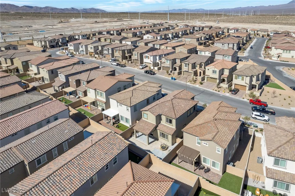 10619 Carnes, Las Vegas, NV 89166