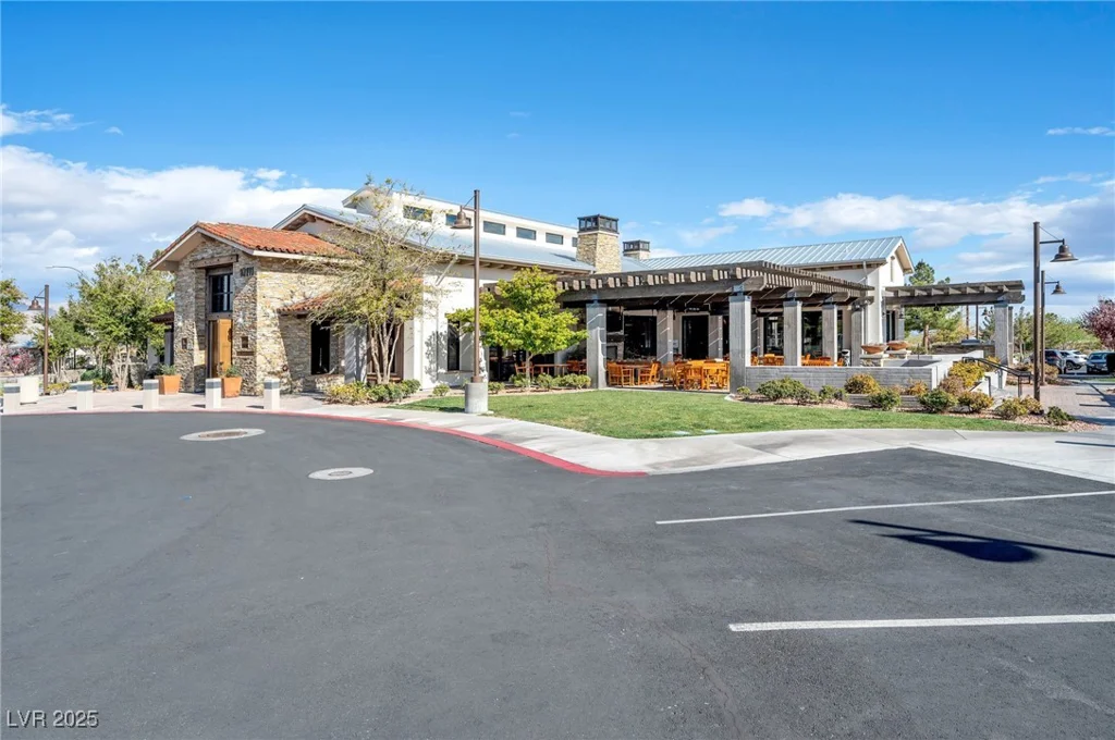 10619 Carnes, Las Vegas, NV 89166