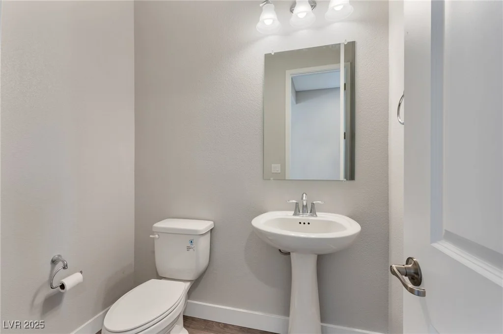 10619 Carnes, Las Vegas, NV 89166