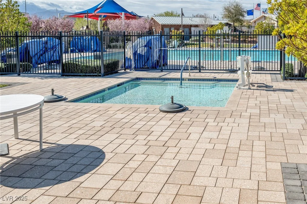 10619 Carnes, Las Vegas, NV 89166