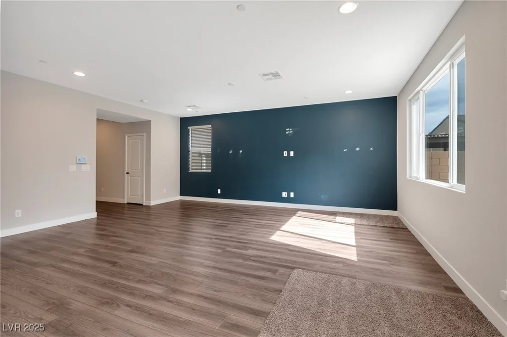 10619 Carnes, Las Vegas, NV 89166