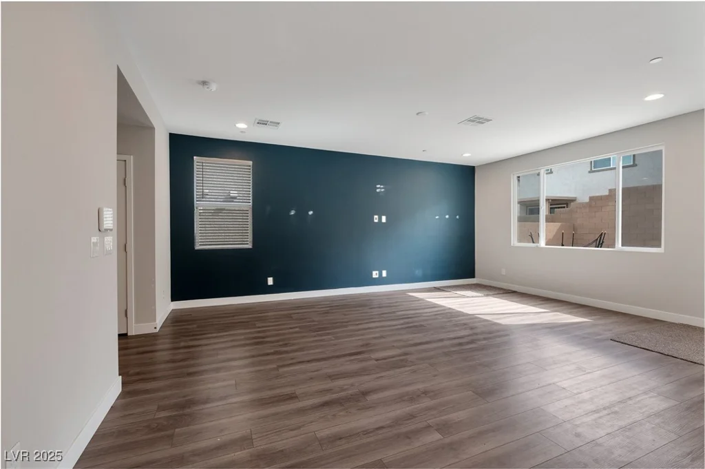 10619 Carnes, Las Vegas, NV 89166