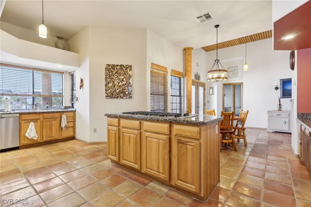 519 Racetrack, Henderson, NV 89015