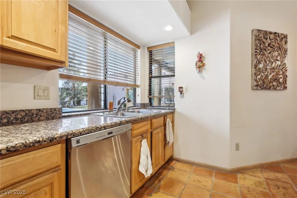 519 Racetrack, Henderson, NV 89015