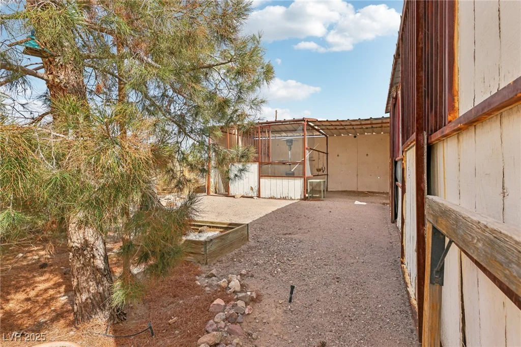 519 Racetrack, Henderson, NV 89015
