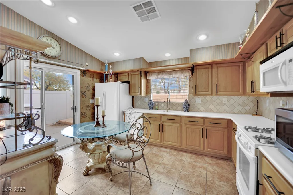 5438 Cholla Cactus, Las Vegas, NV 89141