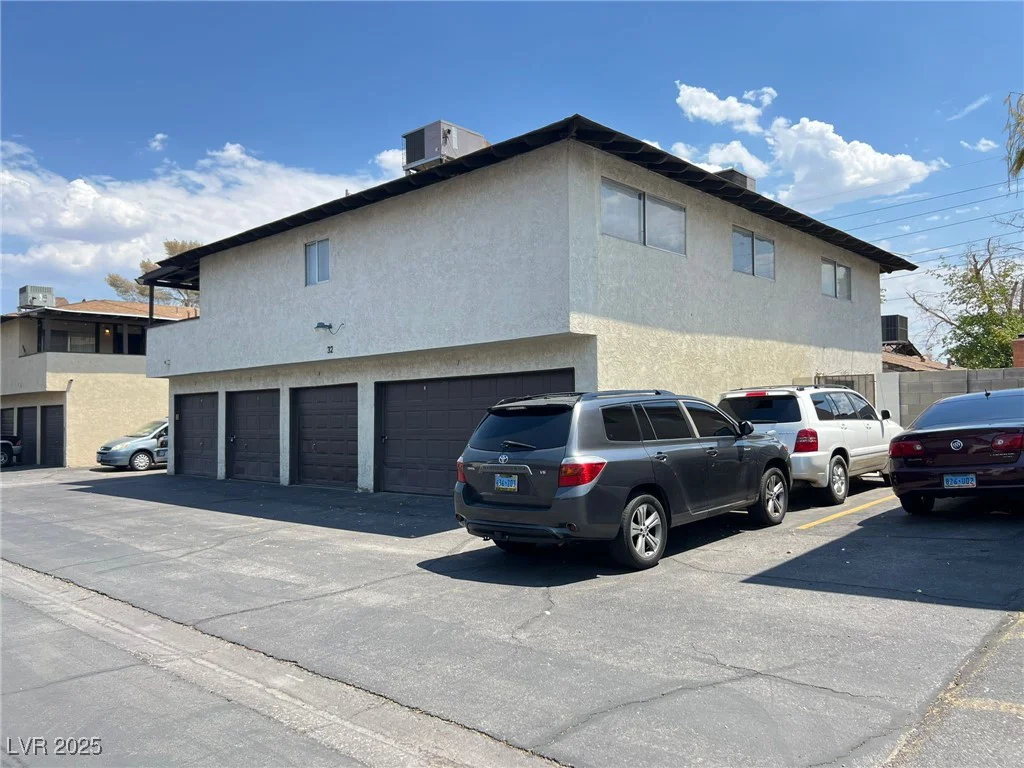 2916 Karen, Las Vegas, NV 89121