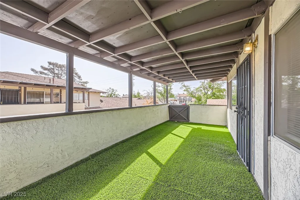 2916 Karen, Las Vegas, NV 89121