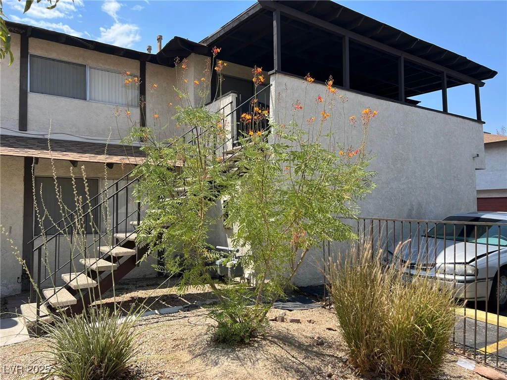 2916 Karen, Las Vegas, NV 89121
