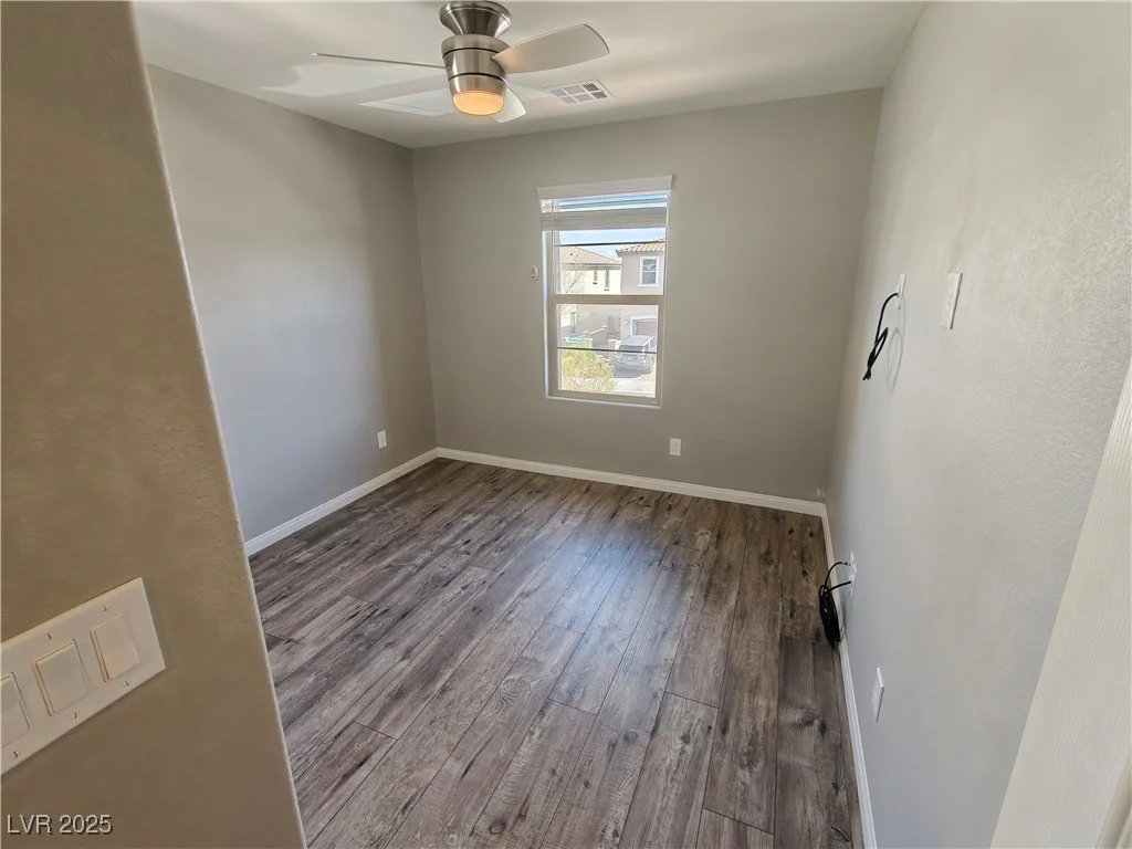 8105 Switchback Run, Las Vegas, NV 89166