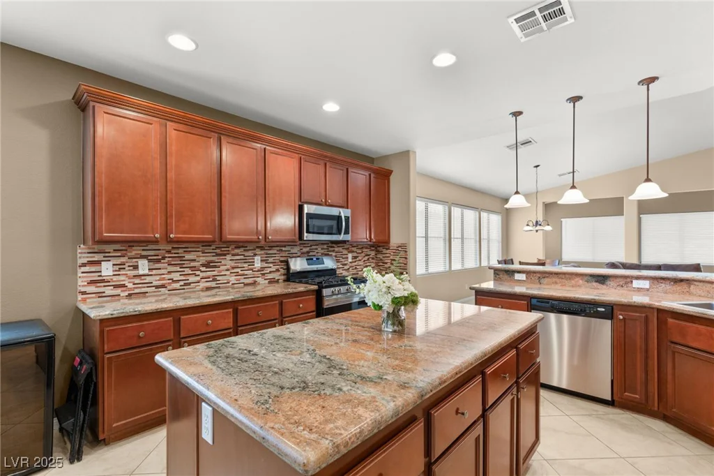 5809 Sagamore Canyon, North Las Vegas, NV 89081
