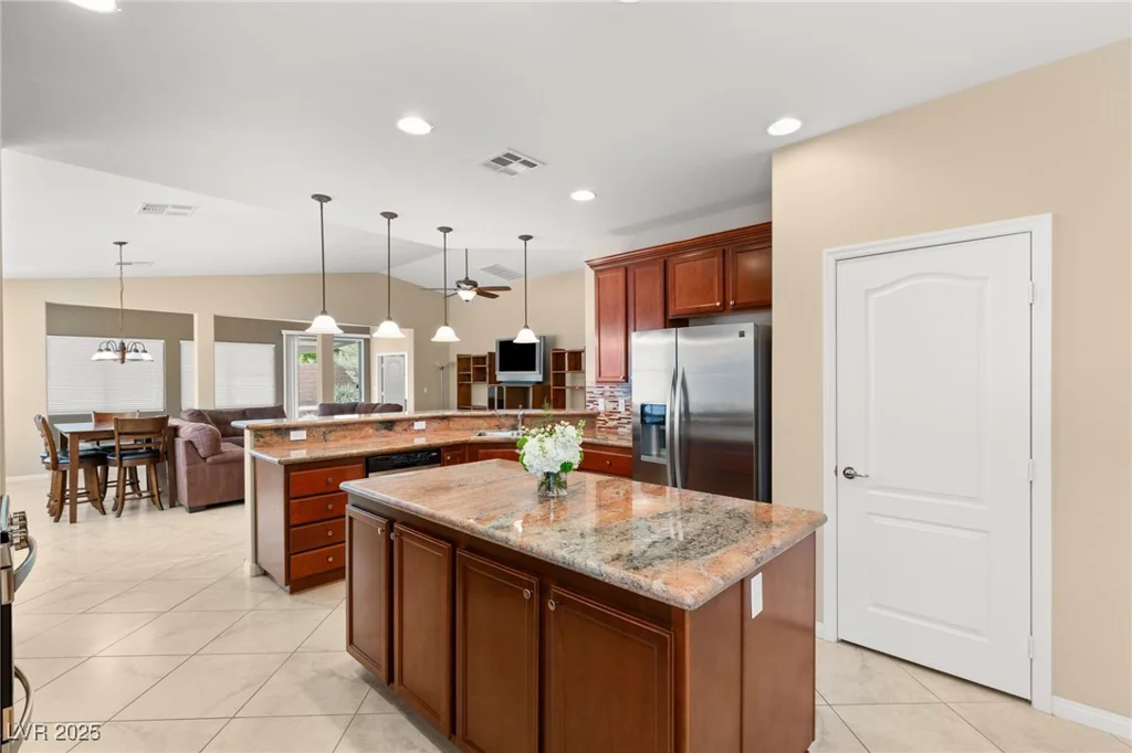 5809 Sagamore Canyon, North Las Vegas, NV 89081