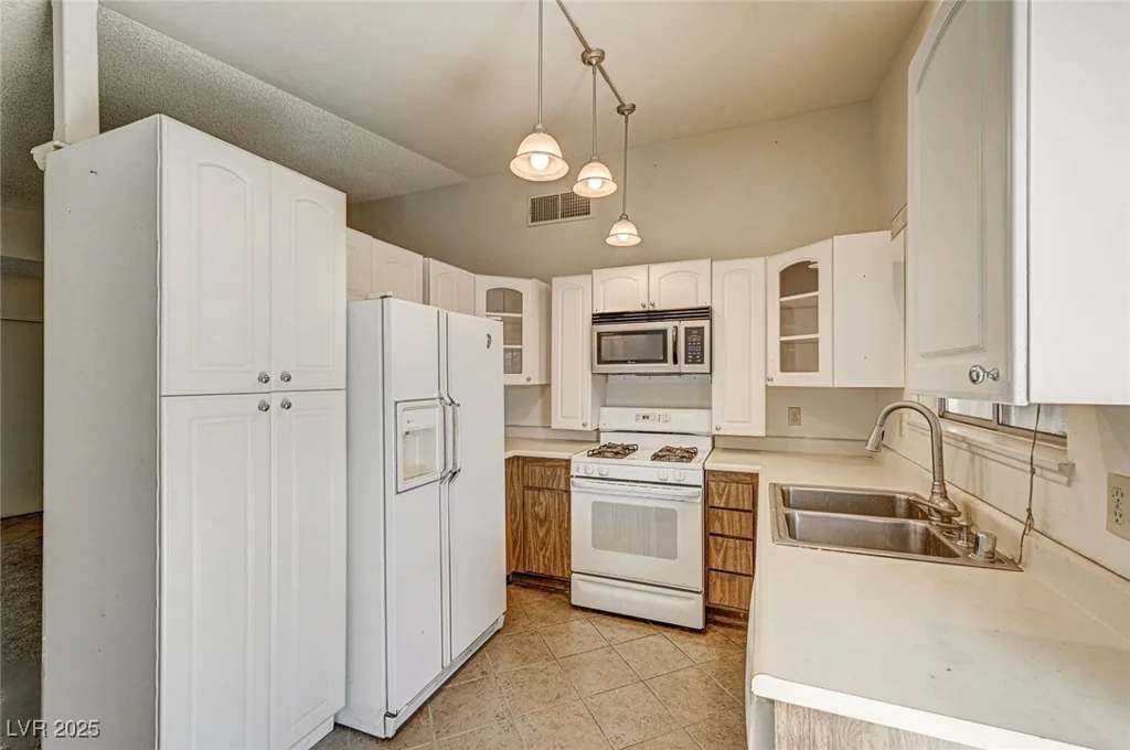 806 Fireweed, Henderson, NV 89002