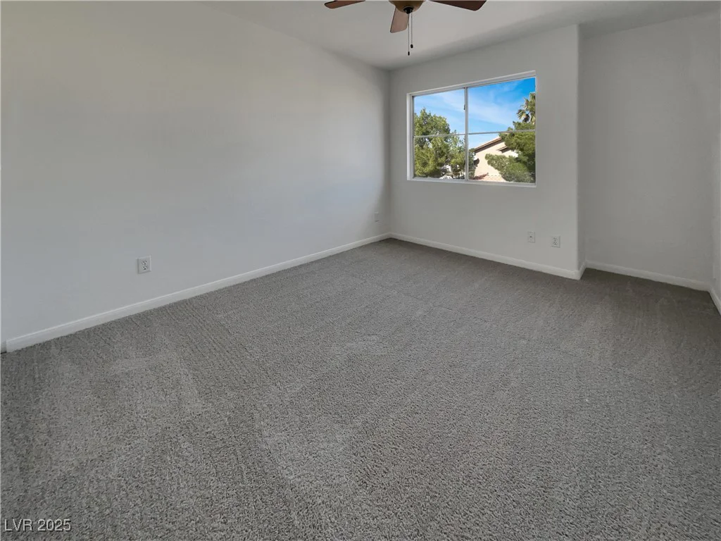 6913 Mill Creek, Las Vegas, NV 89149