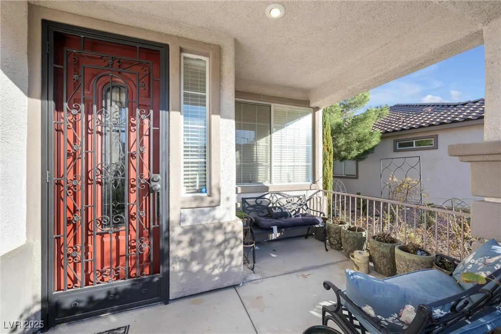 2804 Gallant Hills, Las Vegas, NV 89135